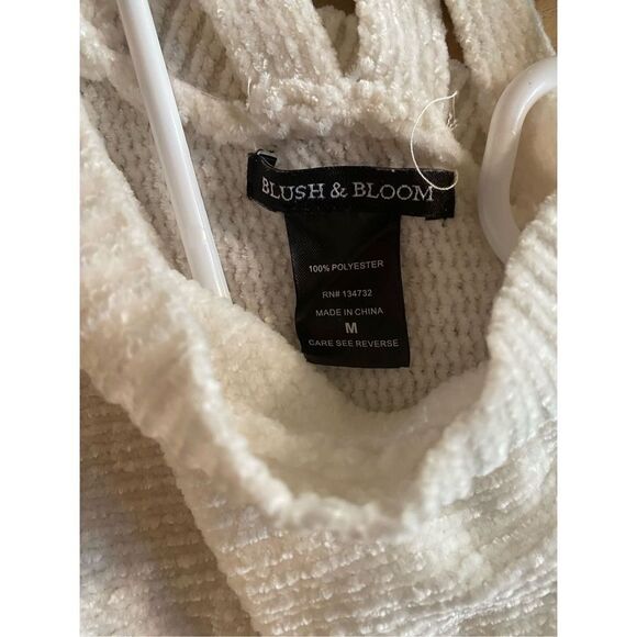 Blush & Bloom Sweater With Distressed Edges - Picture 3 of 5